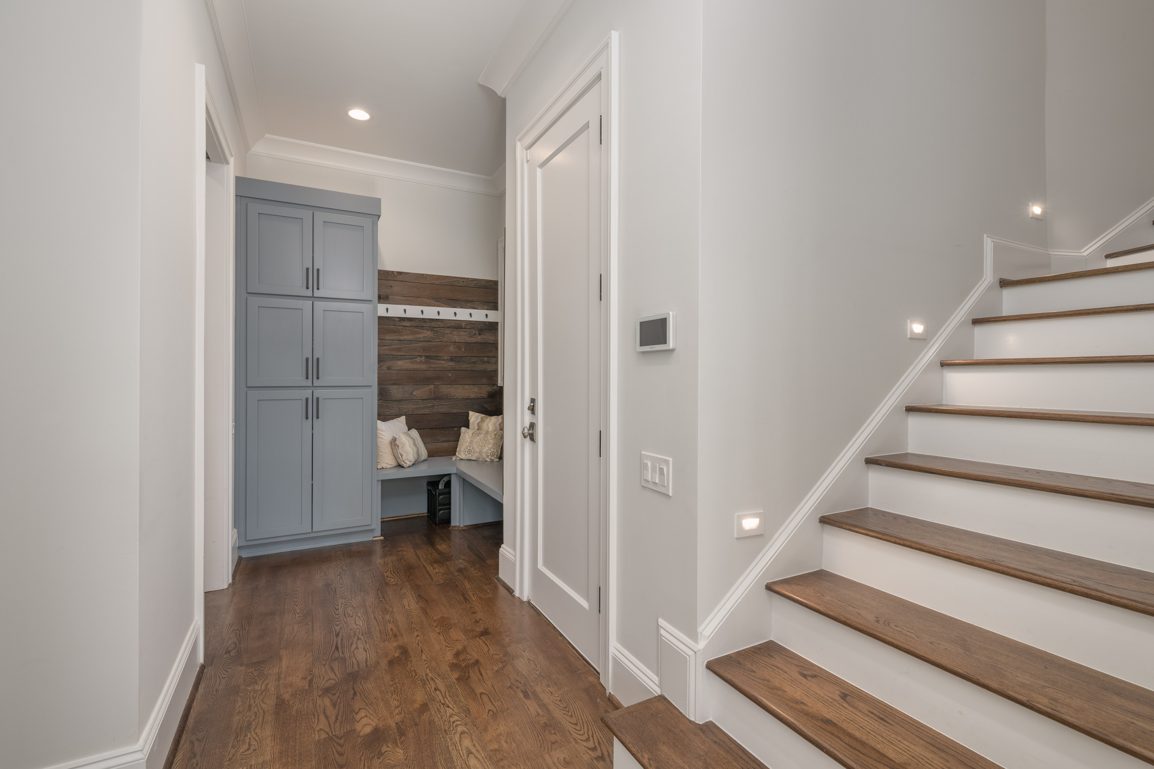 2871 Linger Longer Drive image 31